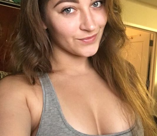 Dani Daniels: biografia della sexy pornodiva americana