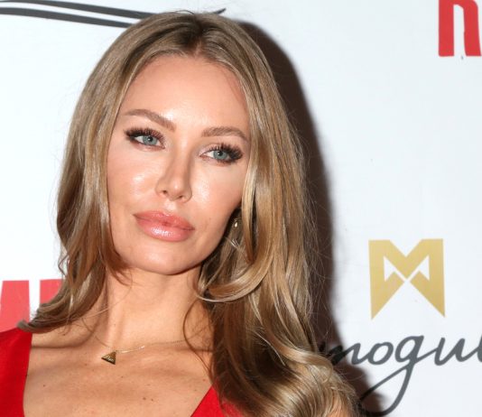 Nicole Aniston: bio della pornodiva americana nicole-aniston
